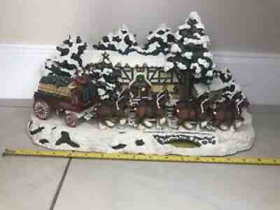 Budweiser CLYD15 Sculpted Clydesdale Holiday Scene Figurine Original Receip