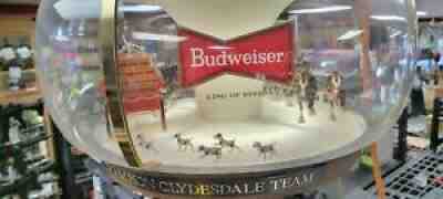 Vintage WORKING Budweiser Beer World Champion Clydesdale Team Carousel Light