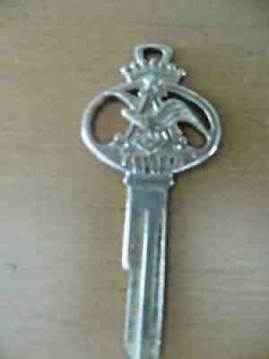 HONORARY BUDWEISER BREW MASTER #1 ,7 Golden Keys brand key logo on front of key