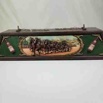 Vintage Budweiser Pool Table Light with 3-D Clydesdale Horses RARE & NICE!!!