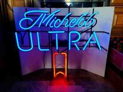 Michelob ultra beer neon light up sign bar game room man cave Budweiser