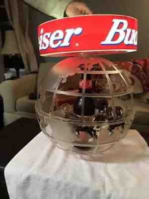 Budweiser Beer 1996 Rotating Globe Light with Clydesdales Wagon Amber Bottle