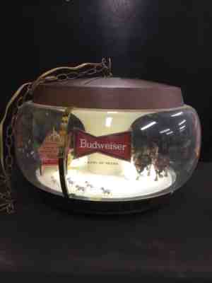 Vintage Round Budweiser King of Beers Rotating Clydesdale Dalmatian Light