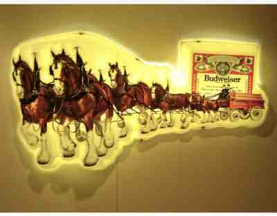 Large Vintage Budweiser Clydesdale Lighted Beer Sign