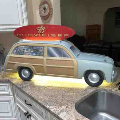 VINTAGE BUDWEISER WOODY WITH SURFBOARDS POOL TABLE LIGHT RARE ONE