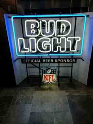 BUD LIGHT BEER NFL FOOTBALL NEON LIGHT UP BAR SIGN GAME ROOM