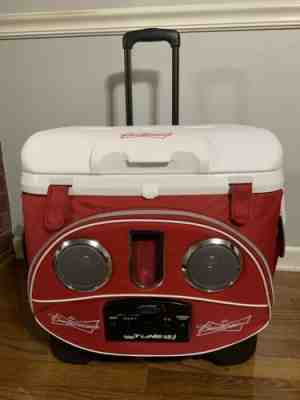 Re/white Icy Tunes BUDWEISER 40 QT Igloo Cooler w Radio Speakers 19 ?x15x19 ?T