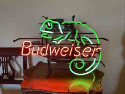 1990s VINTAGE budweiser beer louie the lizard iguana neon light up sign