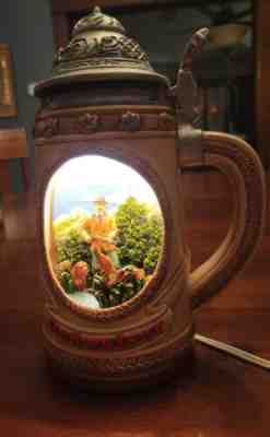 1998 RARE NOS Budweiser Hunting Theme Lighted Beer Stein Night Light Bar Enesco