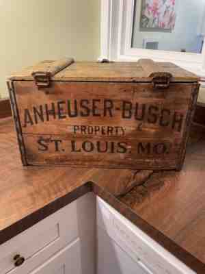 1933 Anheuser-Busch Antique Beer Crate. St. Louis, M.O. Great Condition