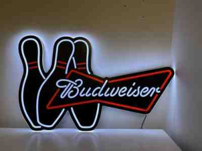 ï¿¼ Budweiser Bolte LED beer sign man cave display ï¿¼ bowling rare beer sign