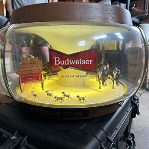 Vintage Budweiser Lighted World Champion Clydesdale Team Carousel Globe