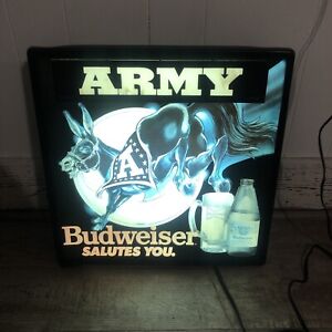 Vintage 1987 Budweiser Salutes You US ARMY Lighted Beer Bar Sign Mule Mancave