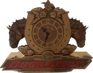 VERY RARE VINTAGE GOLD BUDWEISER CLYDESDALE HORSE HEADS CLOCK HORSESHOE