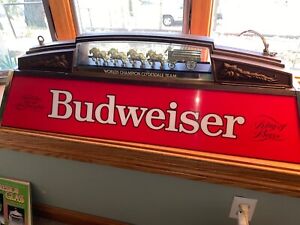 VINTAGE BUDWEISER BEER POOL TABLE LIGHT HANGING SIGN CLYDESDALES