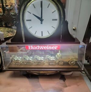 budweiser clydesdale light clock vintage