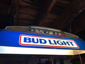 Vintage 1983 Budweiser Bud Light Beer Pool Billiards Table Light