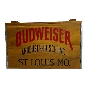 Vintage Anheuser Busch Inc Budweiser Hinged Wood Beer Crate