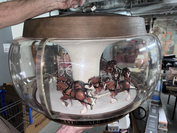 New ListingVintage Round Budweiser King of Beers Rotating Clydesdale/Dalmatian Light Works