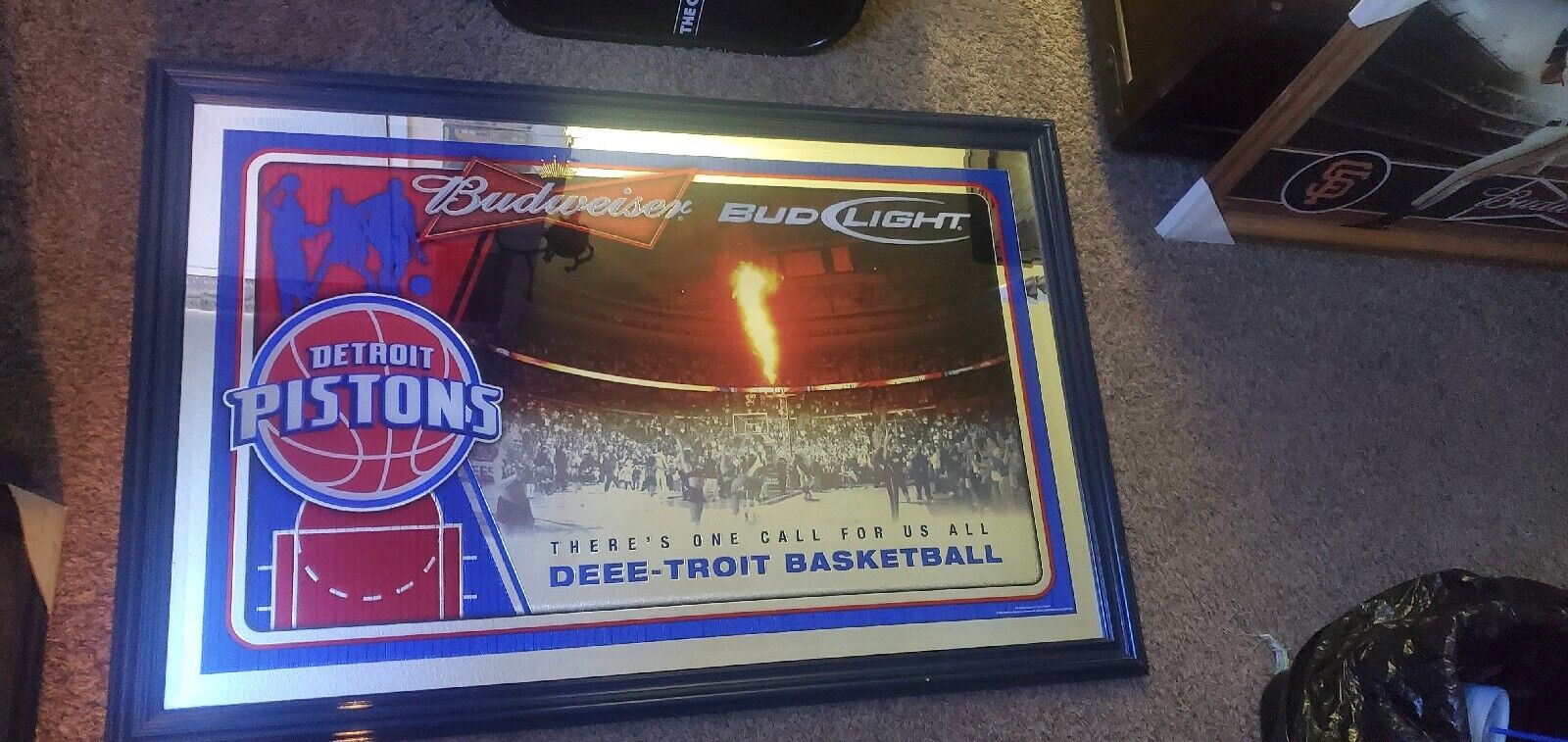 Bud light Detroit pistons beer mirror sign budweiser 07 nba rare sign bar 48x32