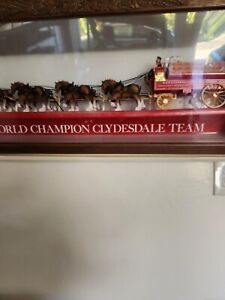 Budweiser Beer World Champion Clydesdale Light up vintage bar gameroom lite sign