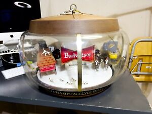 Vintage Budweiser World Champion Clydesdale Team Globe Bar Light Man Cave