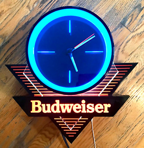 Budweiser Vintage 1993 Art Deco Light Up Wall Clock