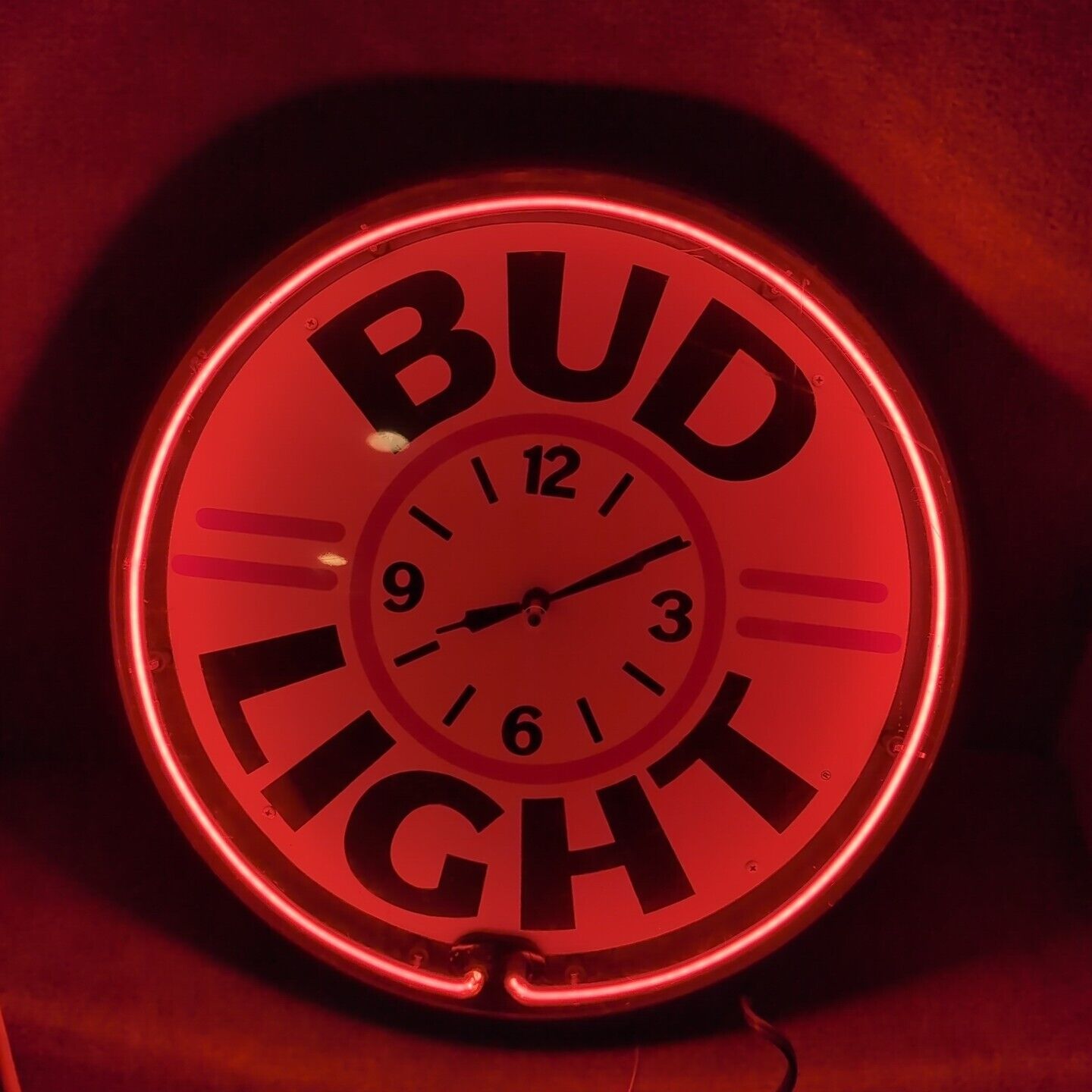 Bud Light Neon Wall Clock Lighted 20" Sign Vintage 90s Works Budweiser Bar Decor