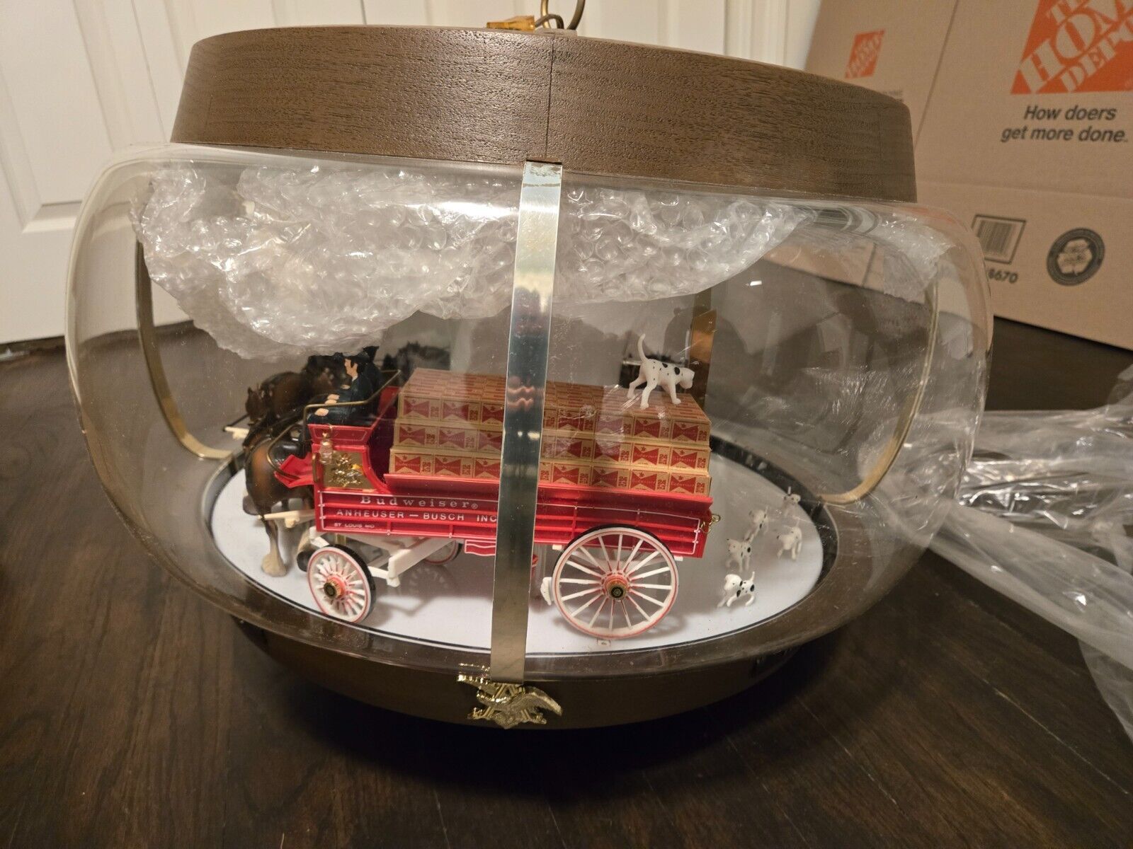 Budweiser Carousel Clydesdale parade light New old stock with original box