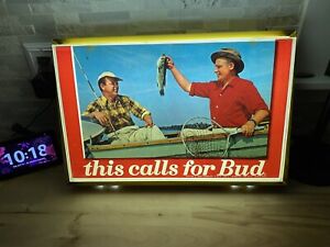 BUDWEISER LIGHTED VINTAGE SIGN 18