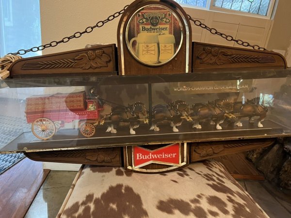 Vintage Budweiser World's Champion Hanging Clydesdale Team Wall Clock Beer Light