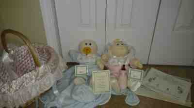 CABBAGE PATCH KID CPK SOFT SCULPTURE DOLL PREMMIE 1985 TWIN BASKET MINT!