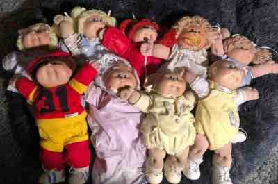 Cabbage Patch Kids Collectibles : Girls Value Guide - Price List ...