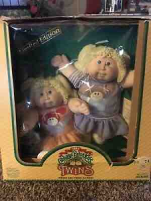 Coleco 1985 Vintage Cabbage Patch Twin Dolls