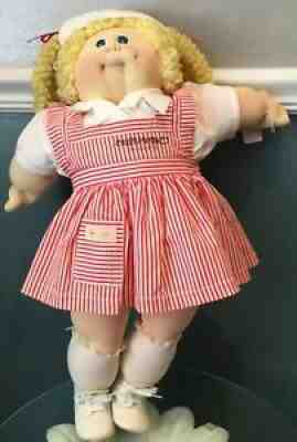 Xavier Roberts soft sculptured cabbage patch kid - 1985 Nurse Frieda Denyse