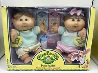 New Cabbage Patch Kids Twin Babies Dolls Blonde Desmond Leilani 2005 Boy & Girl