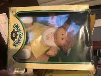 1983 cabbage patch doll never removed from box has all the paperworkÂ 