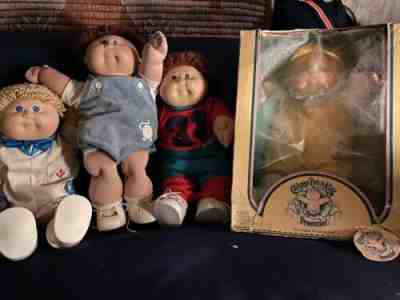 Vintage Cabbage patch Kids & Premie Lot of 4 boys original CPK clothing 84-85.