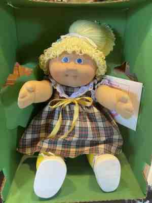Kaalitarhan Tenavat (Jesmar) Cabbage Patch Kid Doll NIB Lemon Single Pony Girl