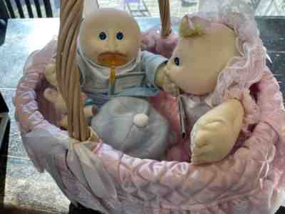 New 1985 Xavier Roberts SIGNED Cabbage Patch Kids Twin Preemie Edition w/ papers