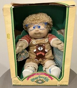 NIB 1980s Vintage Cabbage Patch Kids Doll HTF Teddy Bear Overalls HM8 w/ Glasses