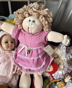 1978 The Little People Soft Sculpture Doll Wendy Tania