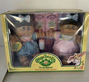 2005 CABBAGE PATCH KIDS TWIN BABIES - GIRLS IN ORIGINAL BOX SEALED