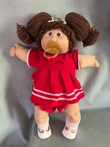 ‘82 Jesmar Spain Cabbage Patch Kid Doll, Brown Eyes, Mold 3, Freckles, Dimples
