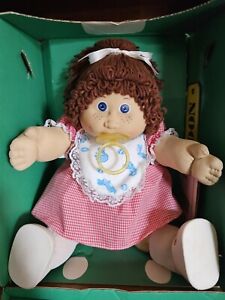 1984 Cabbage Patch Jesmar Spain,Brown Hair, Blue Eyes  Ponytail & Dimples