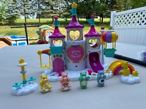 Care Bear Magicial Care-A-Lot Cloud Castle w/ bears and accessories