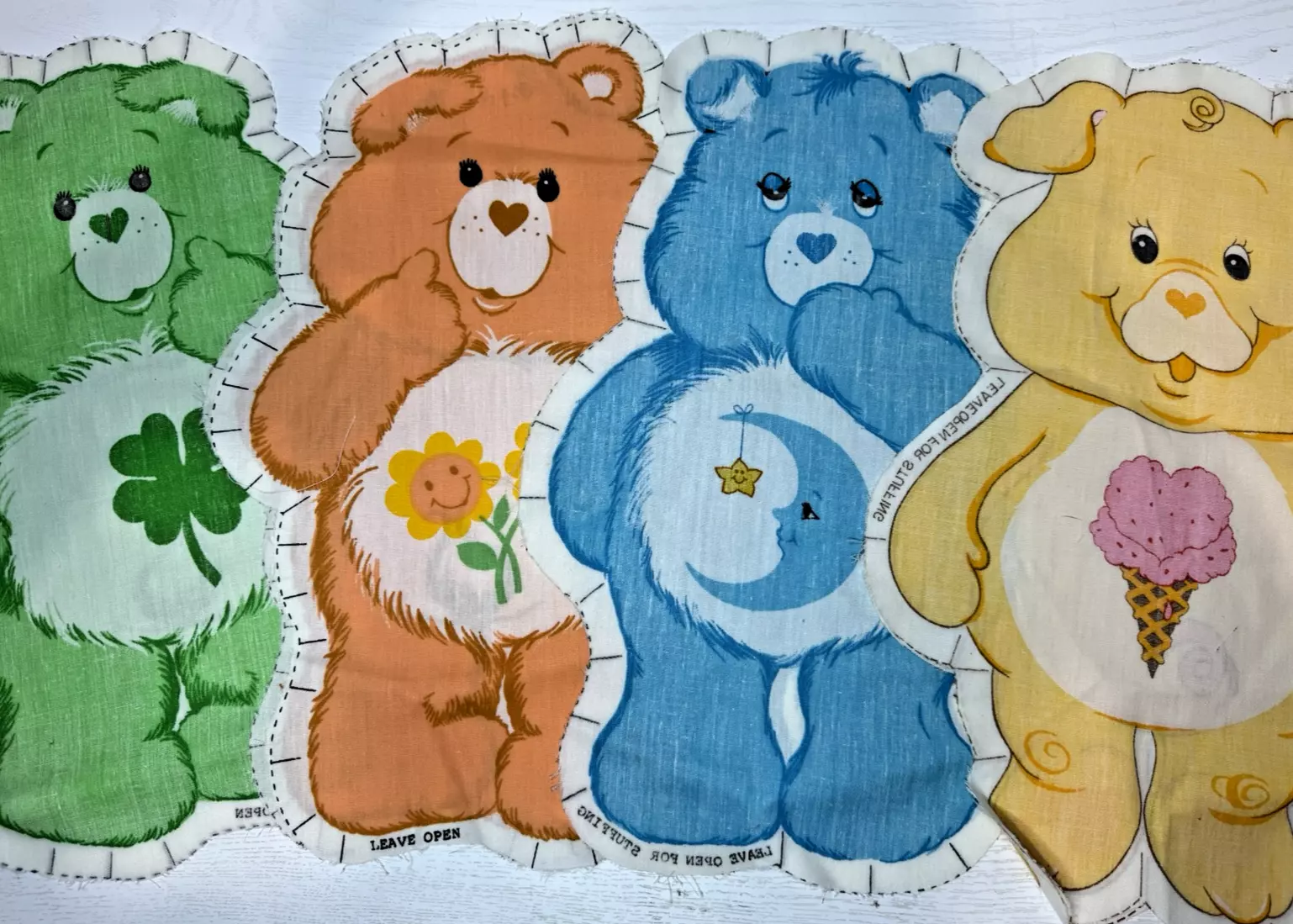 VINTAGE 1983 CARE BEARS CUT & SEW FABRIC 14" PILLOW DOLLS AMERICAN GREETINGS (Z)