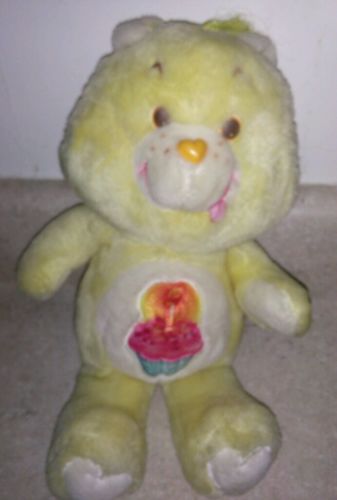 Vtg CARE BEARS Birthday Bear 1985 Kenner plush 1980s Cupcake Yellow toy doll 13