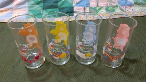 VTG LOT OF 4 DIFFERENT CARE BEAR PROMOTIONAL PROMO GLASS TUMBLER CUP SET 6