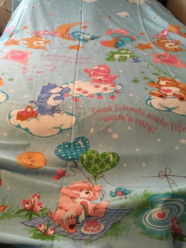 NWOT!!! VINTAGE COLLECTION CARE BEARS BED COVER BEDSPREAD -TWIN SIZE